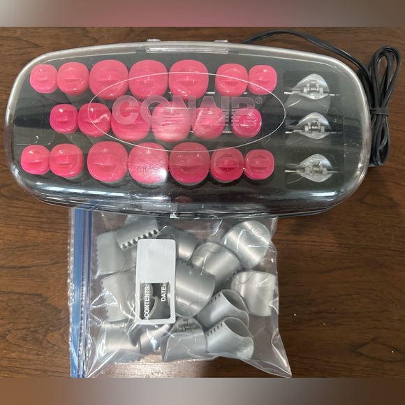 CONAIR Ceramic Ionic Instant Heat Hair Setter with Heated Clips - Picture 3 of 3